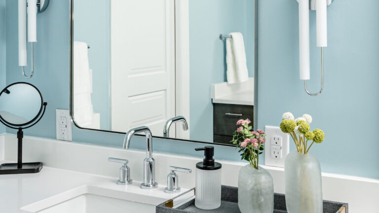 modern bathroom vanitie